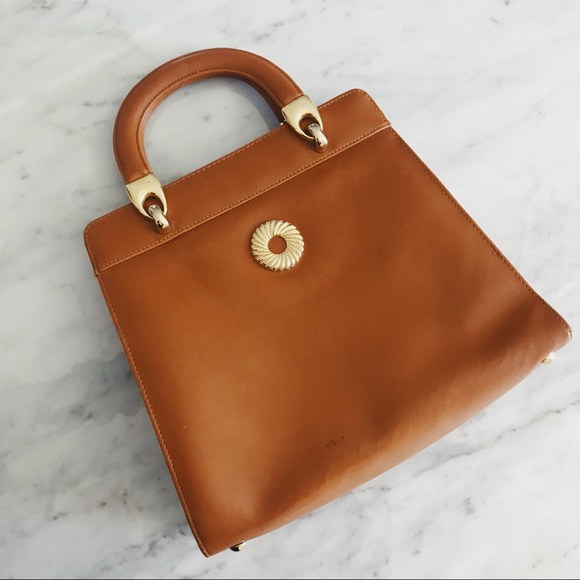 Handbags - Vintage brown leather handbag w/ top handles